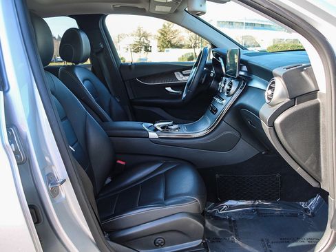 Used 2016 Mercedes-Benz GLC 300 4MATIC image 16