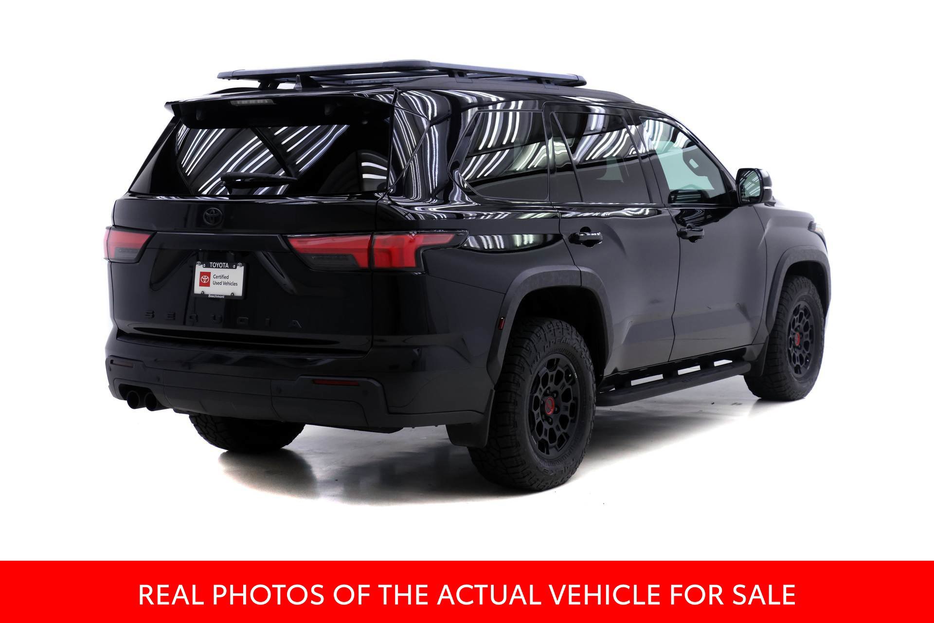 Used 2024 Toyota Sequoia TRD Pro AWD/4WD image 2