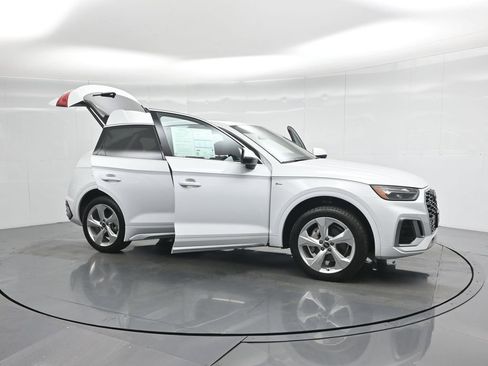 Used 2023 Audi Q5 2.0T Premium Plus w/ Premium Plus Package image 34