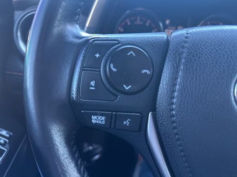 Used 2016 Toyota RAV4 SE image 23