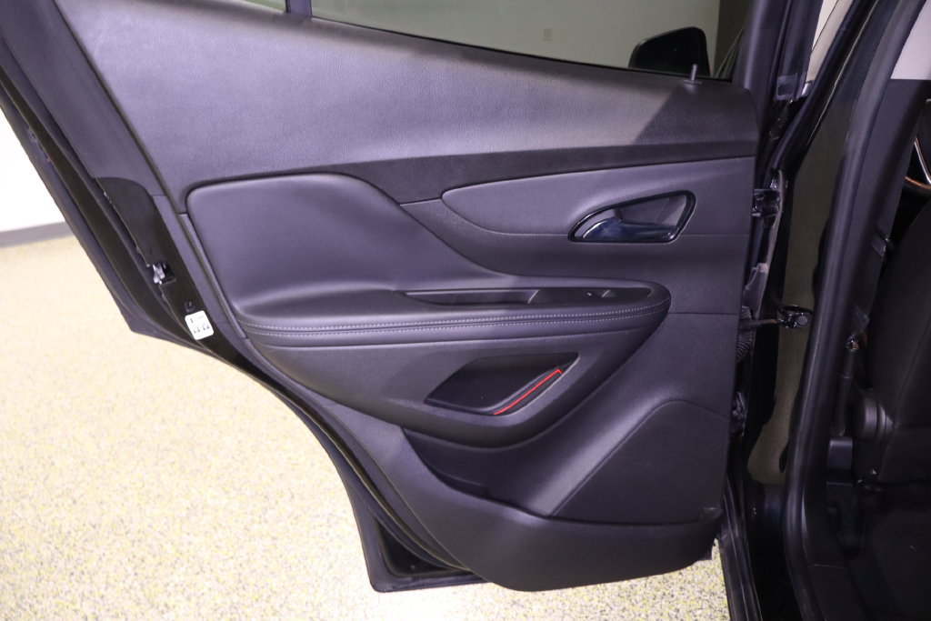 Used 2021 Buick Encore Preferred FWD image 33