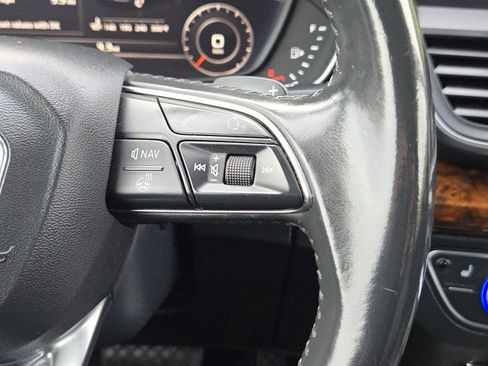 Used 2018 Audi Q5 2.0T Premium Plus w/ Premium Plus Package image 29