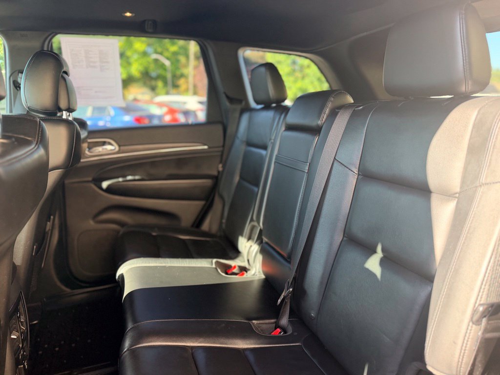 Used 2018 Jeep Grand Cherokee Limited AWD/4WD image 20