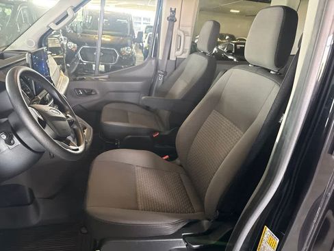 Used 2025 Ford Transit 350 XLT RWD image 12