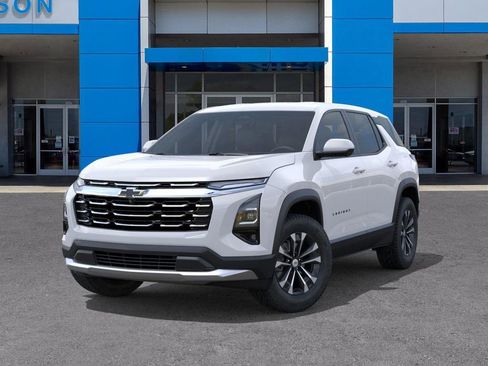 New 2026 Chevrolet Equinox LT FWD image 6