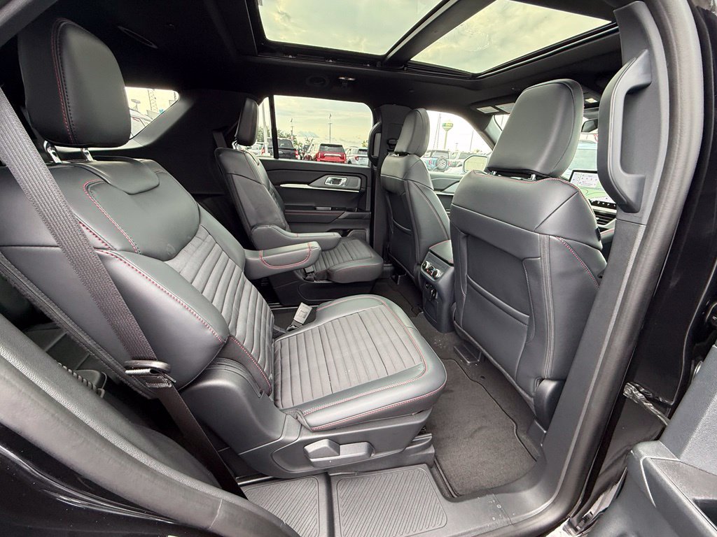 New 2027 Ford Explorer ST-Line w/ Premium Package AWD/4WD image 27