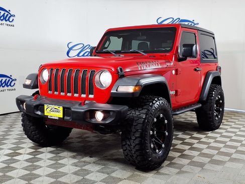 Used 2018 Jeep Wrangler Sport AWD/4WD image 5