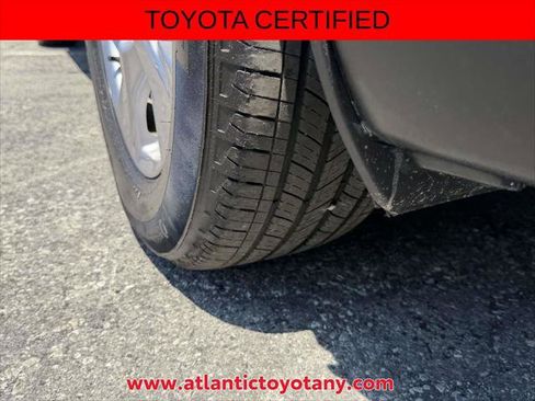 Certified 2025 Toyota RAV4 XLE AWD/4WD image 37