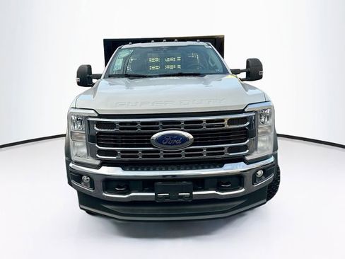 New 2025 Ford F550 4x4 Regular Cab Super Duty image 2