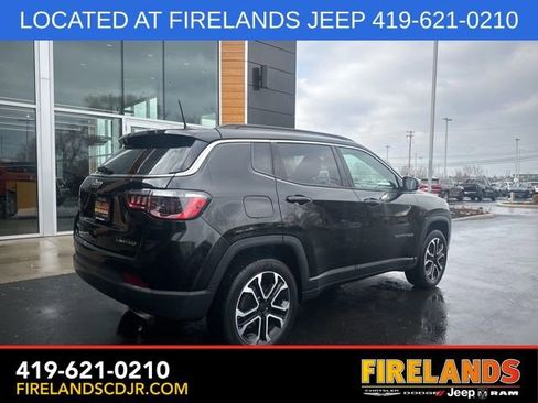 Used 2022 Jeep Compass Limited image 12