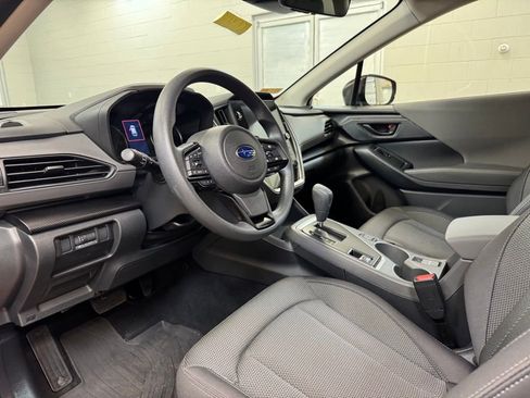 Used 2024 Subaru Crosstrek 2.0i Premium image 12