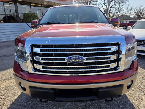 Used 2013 Ford F150 Lariat w/ Luxury Equipment Group image 2