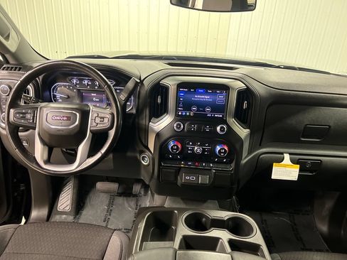 Used 2021 GMC Sierra 1500 Elevation w/ X31 Off-Road Package AWD/4WD image 18