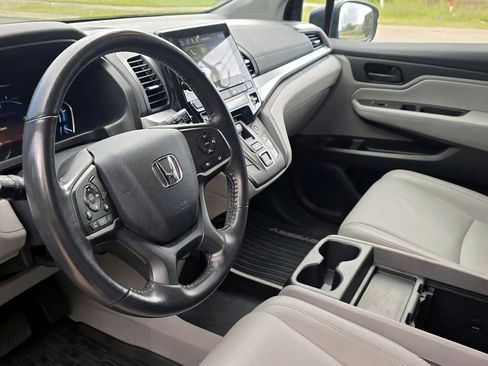 Used 2024 Honda Odyssey EX-L image 19