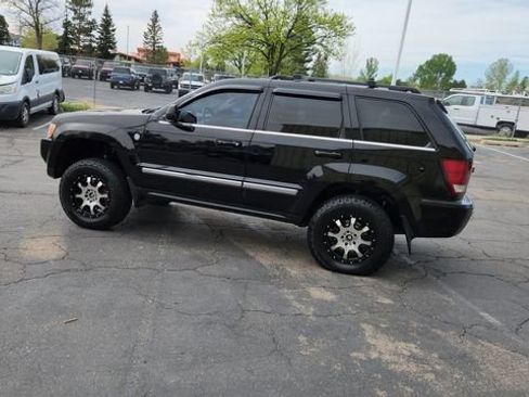 Used 2007 Jeep Grand Cherokee Limited w/ Trailer Tow Group IV AWD/4WD image 6