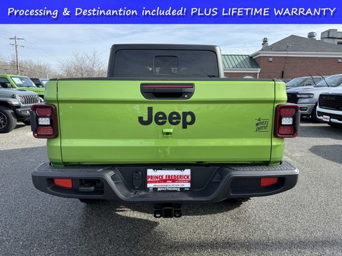 New 2026 Jeep Gladiator Sport AWD/4WD image 4