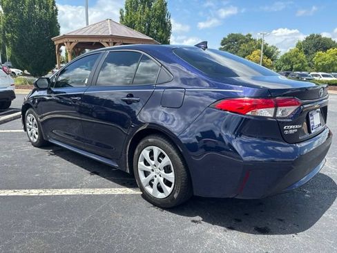 Used 2022 Toyota Corolla LE FWD image 7