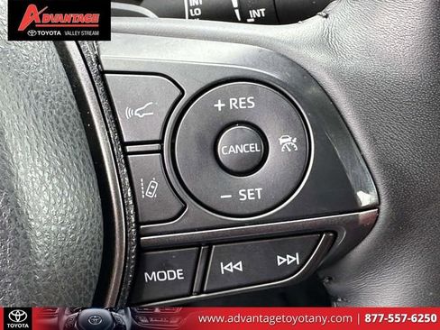 Used 2024 Toyota Camry XSE w/ Navigation Package image 28