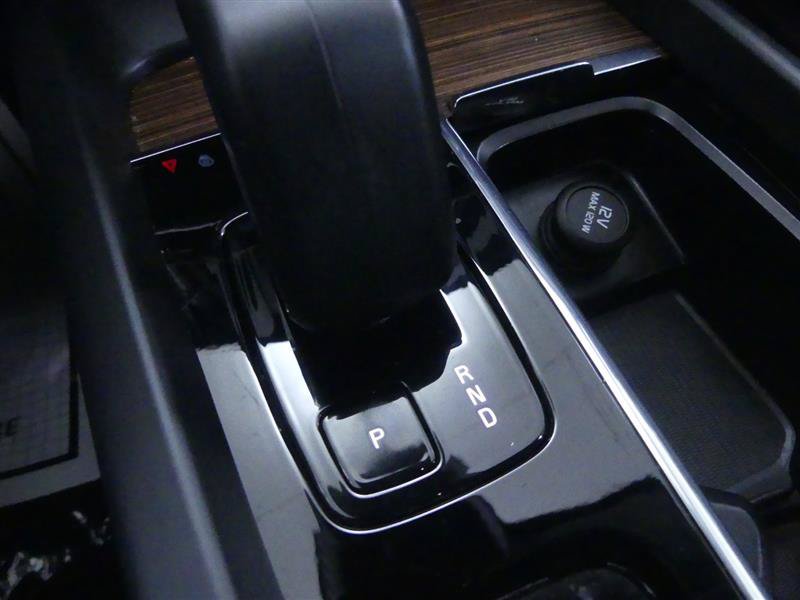 Used 2024 Volvo XC60 B5 Plus w/ Protection Package Premier AWD/4WD image 19