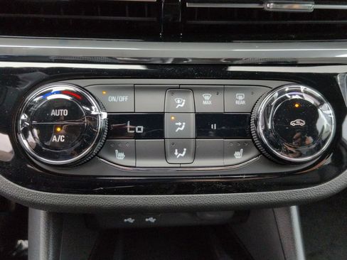 New 2026 Buick Envista Sport Touring w/ Convenience I Package FWD image 21