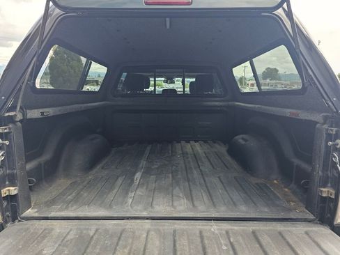Used 2014 RAM 2500 Laramie w/ Convenience Group AWD/4WD image 17