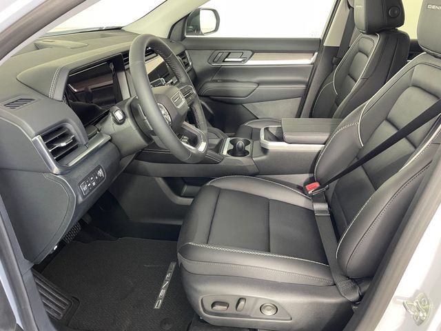 New 2026 GMC Terrain Denali AWD/4WD image 2