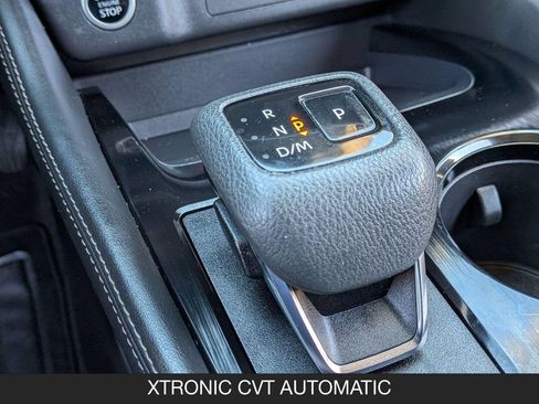 Used 2023 Nissan Rogue SL FWD image 19