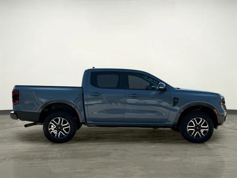 Used 2024 Ford Ranger Lariat w/ Advanced Towing Package image 10