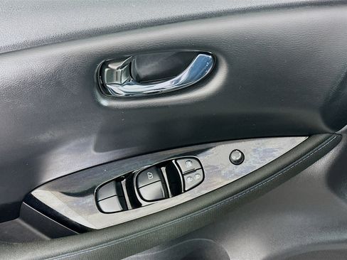 Used 2024 Nissan Leaf SV Plus image 15