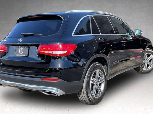 Used 2018 Mercedes-Benz GLC 300 SUV image 29
