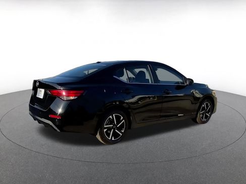 Used 2025 Nissan Sentra SV image 15