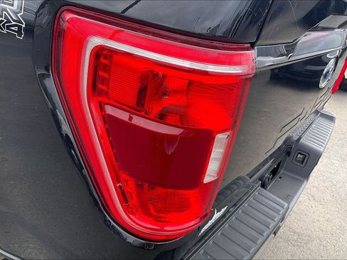 Used 2022 Ford F150 XLT w/ XTR Package image 25