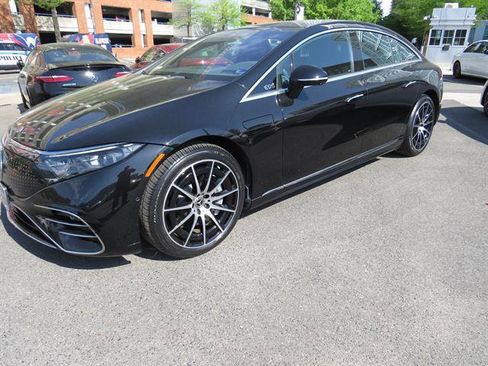 Used 2022 Mercedes-Benz EQS 580 4MATIC Sedan w/ Exclusive Trim Package image 1