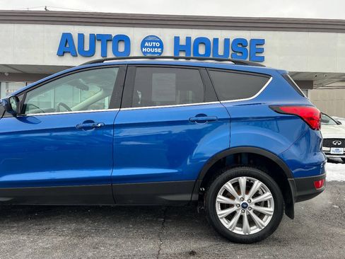 Used 2019 Ford Escape SEL image 39