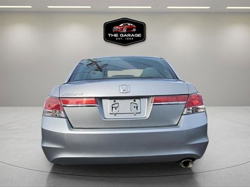 Used 2011 Honda Accord LX image 5