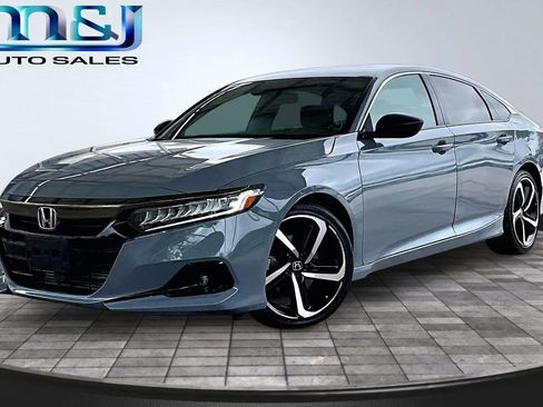 Used 2022 Honda Accord Sport image 1