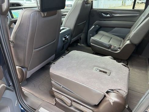 Certified 2023 GMC Yukon XL Denali w/ Denali Reserve Package AWD/4WD image 31