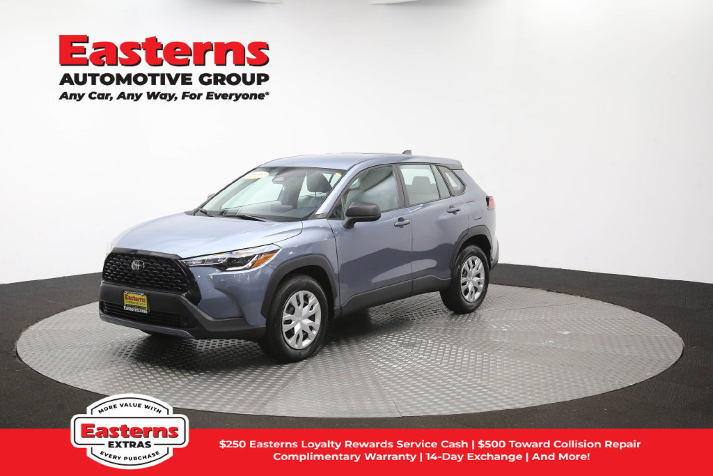 Used 2025 Toyota Corolla Cross L FWD image 55
