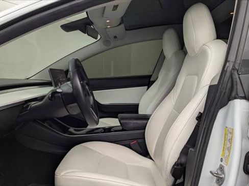 Used 2019 Tesla Model 3 Long Range image 13
