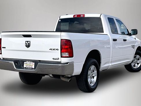 Used 2024 RAM 1500 Classic SLT AWD/4WD image 6