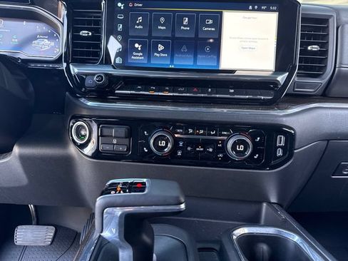 Certified 2023 Chevrolet Silverado 1500 RST w/ Redline Edition AWD/4WD image 18