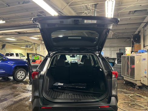 Certified 2025 Toyota RAV4 XLE image 17