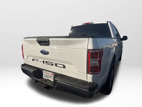 Used 2018 Ford F150 XLT image 4