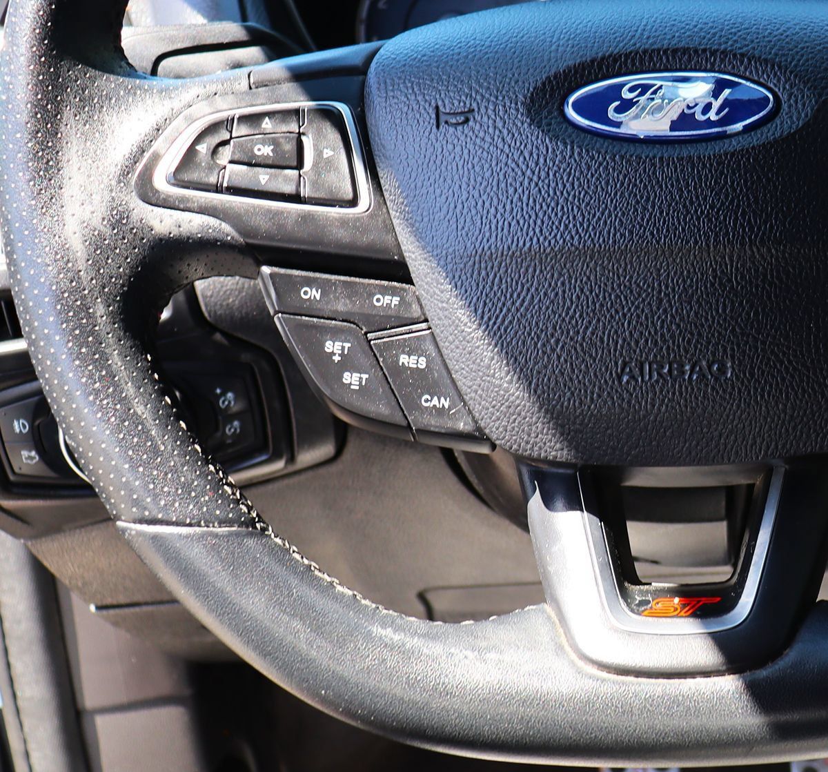 Used 2018 Ford Focus ST FWD image 52