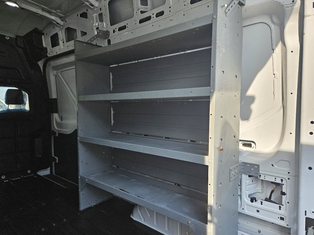 Used 2020 Ford Transit 250 148 High Roof RWD image 24