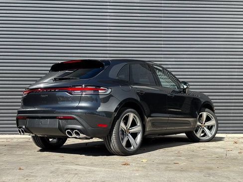 Certified 2026 Porsche Macan AWD/4WD image 7