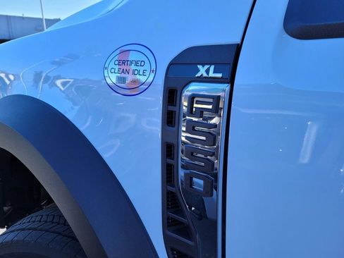 New 2024 Ford F550 2WD Regular Cab Super Duty image 31