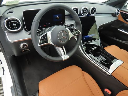 Certified 2025 Mercedes-Benz C 300 Sedan image 9