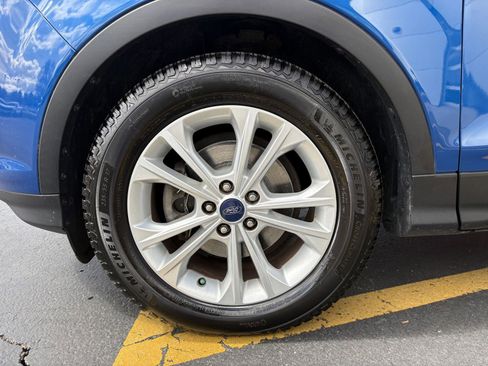 Used 2018 Ford Escape SE image 29