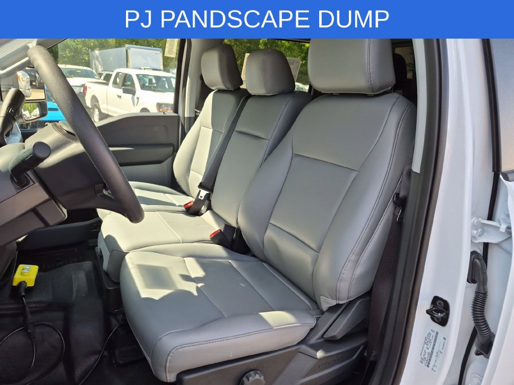 New 2026 Ford F550 4x4 Crew Cab image 11
